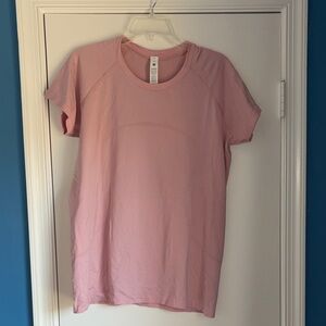 lululemon athletica Light Pink Short Sleeve Crew Tee